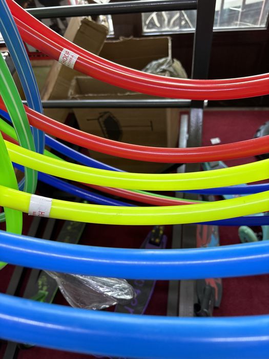 Обручи, гимнастика