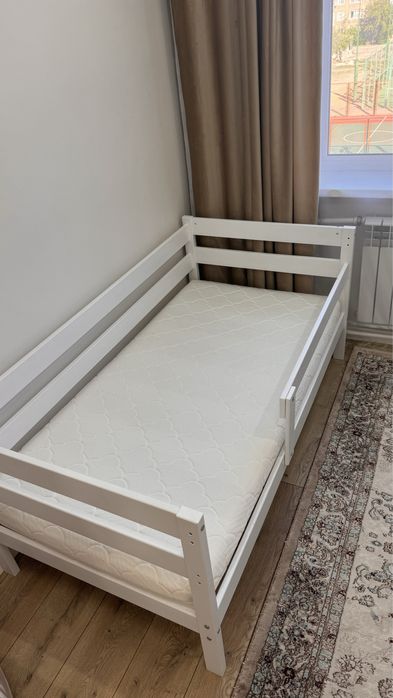 Продам детскую кровать