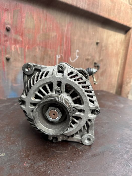 Генератор на Субару