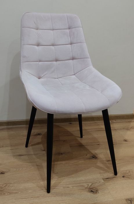 Трапезен стол розов