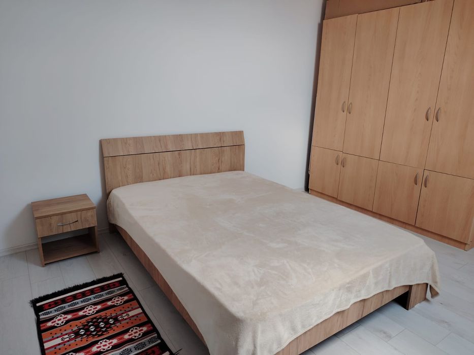 Închiriez apartament 3 camere Sibiu