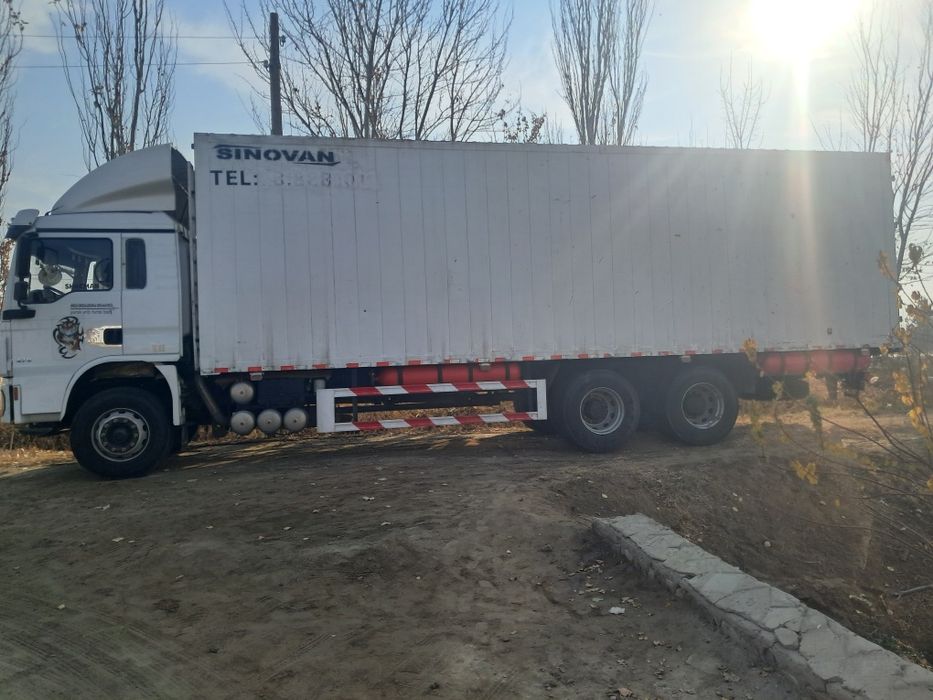 Chakman sotiladi L300