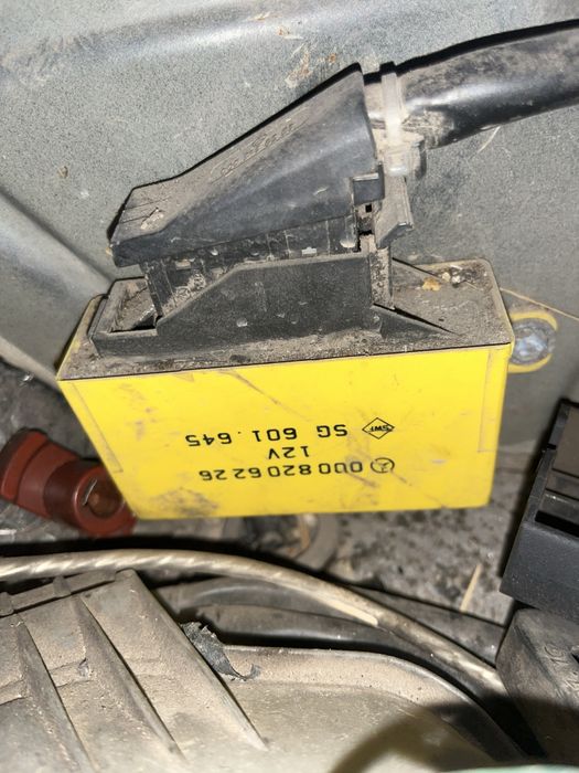 продам сидение мерседес 190