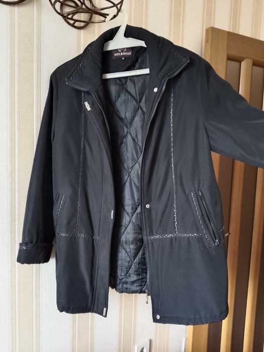 Женская теплая куртка