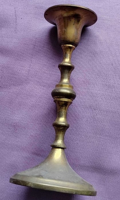 месингов свещник- 15см. -2бр.