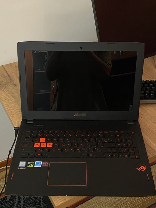 продаю ноутбук ASUS ROG Strix GL502VM
