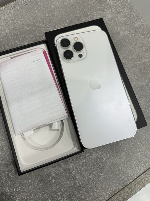 Продам iPhone 13 Pro Max
