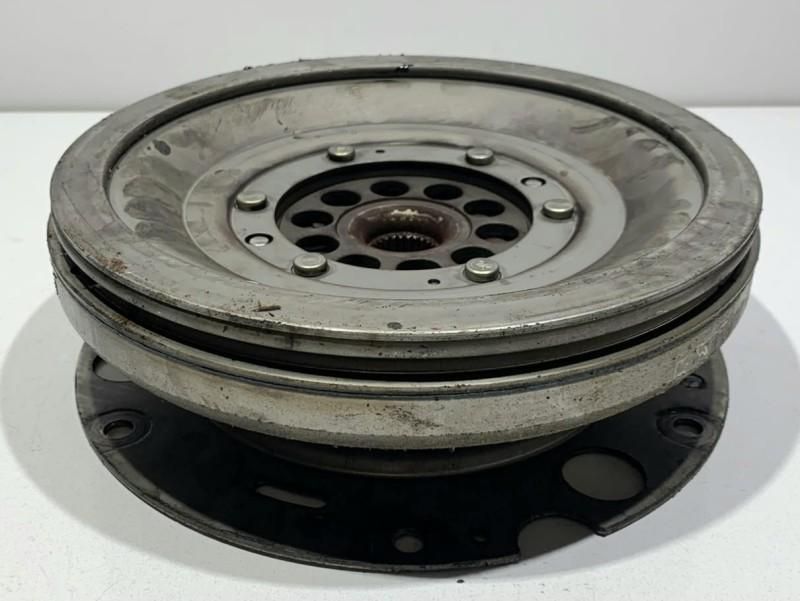 Volanta masa dubla cutie automata Audi A4 Allroad 8KH, B8 0B5105317F 3