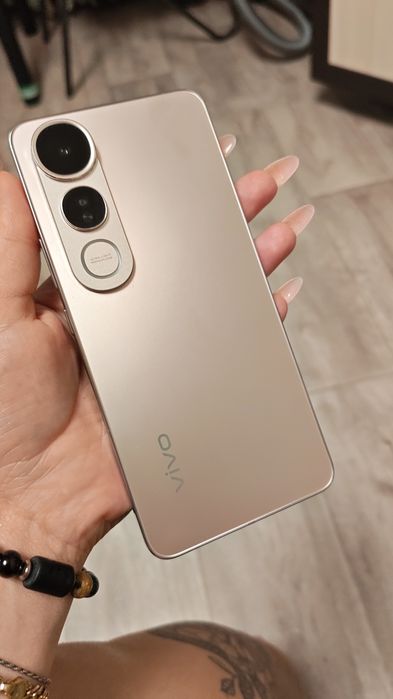 Vivo 50lite   продам