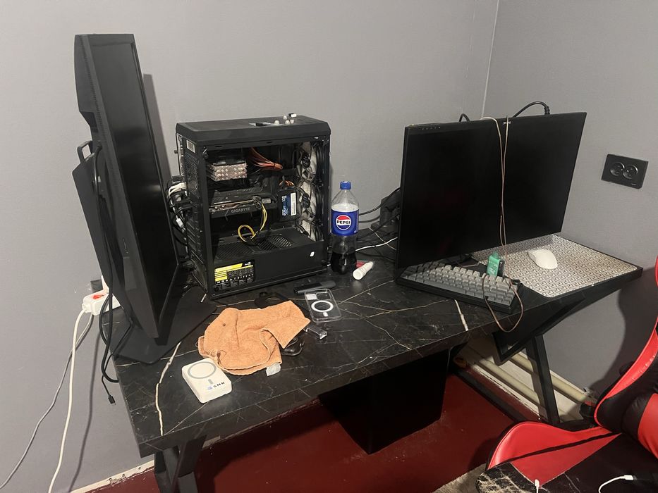 Компютер полностю