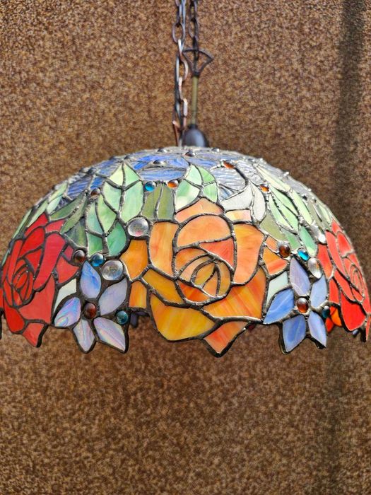 Скрин изработен изцяло от масив