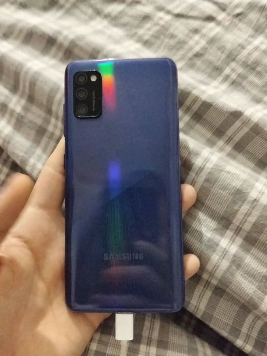 Samsung a41 4/64