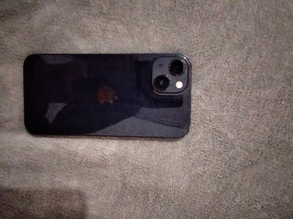 Айфон 13 продам телефон