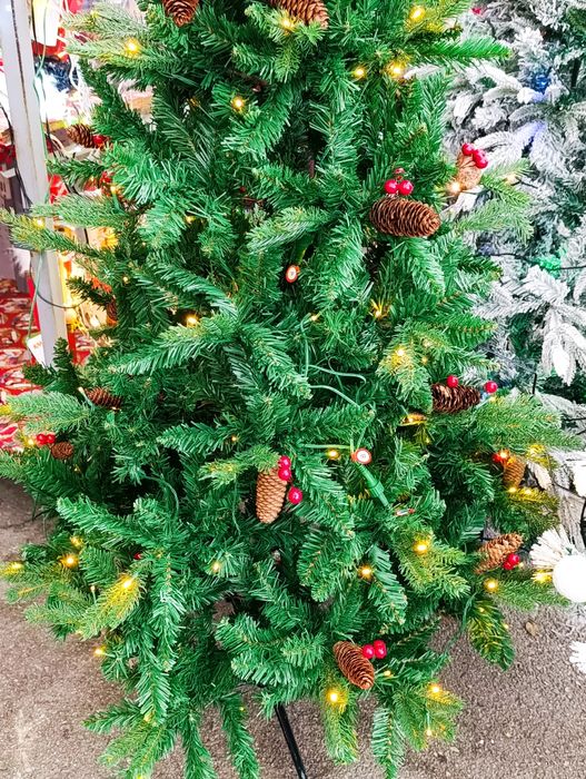 Изкуствена елха последни бройки намалени цени