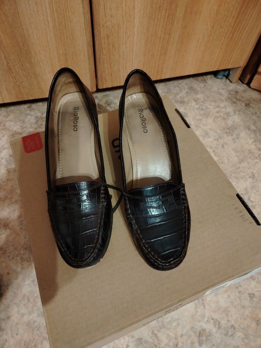 Туфли кожаные женские