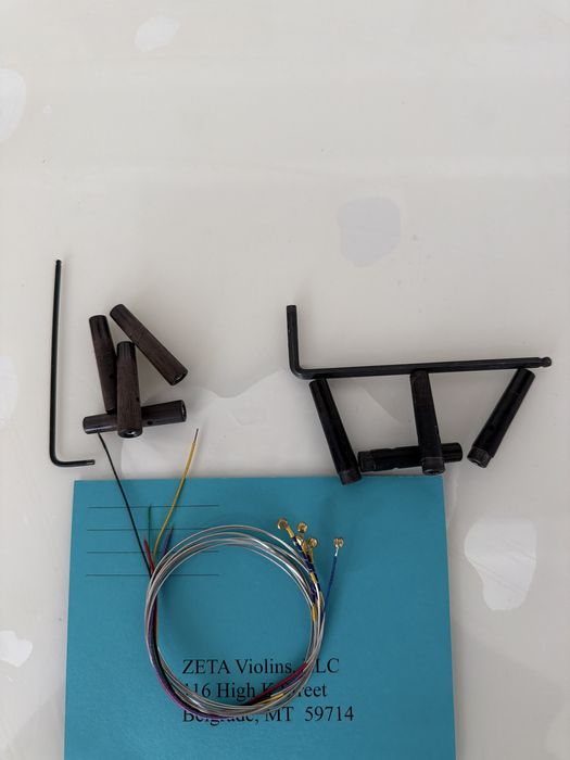 Vioara zeta - accesorii originale