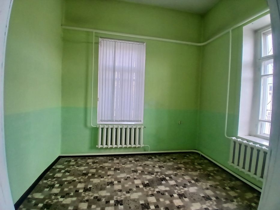 Сдам в аренду 100 кв.м Под офисы,  склад или иной вид деятельности.