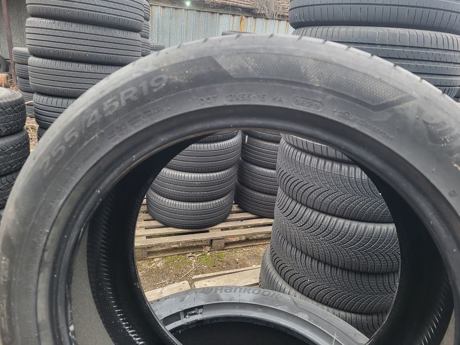 4бр. 255 45 19 Hankook летни.