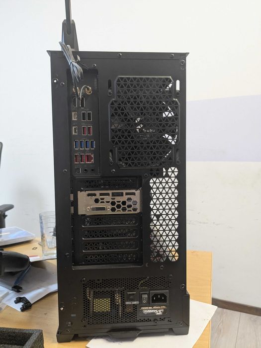 Мощен настолен компютър Ryzen 9 7950X