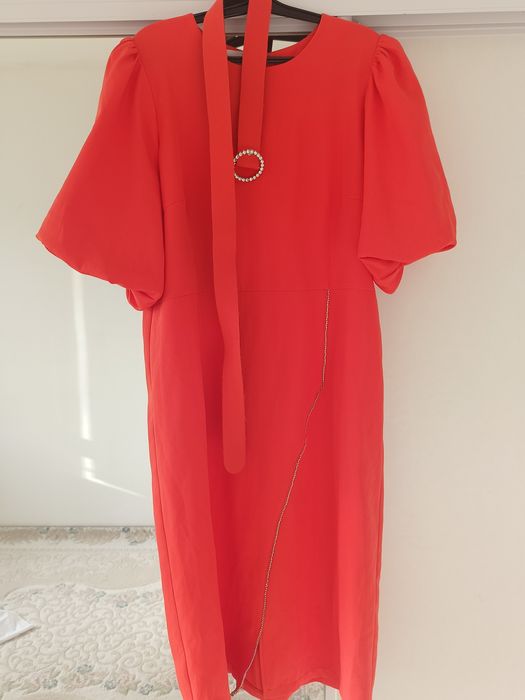 продам платья по 3000