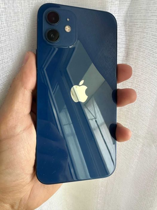 Iphone 12  de 64 sau 256 Liber de retea Impecabil