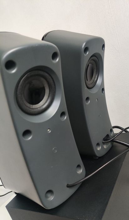 Boxe Logitech z323