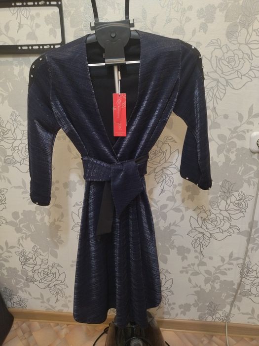 Продам платье каждую за 1тыс тенге