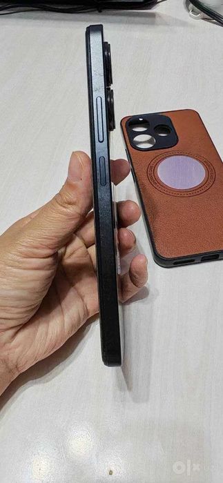 REDmi 13 8/256 Black Idealniy Korobka dokument 33w Zaryatnik