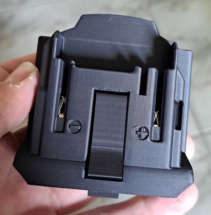 Adaptor de la baterie LiIon Parkside la scula Makita sau invers