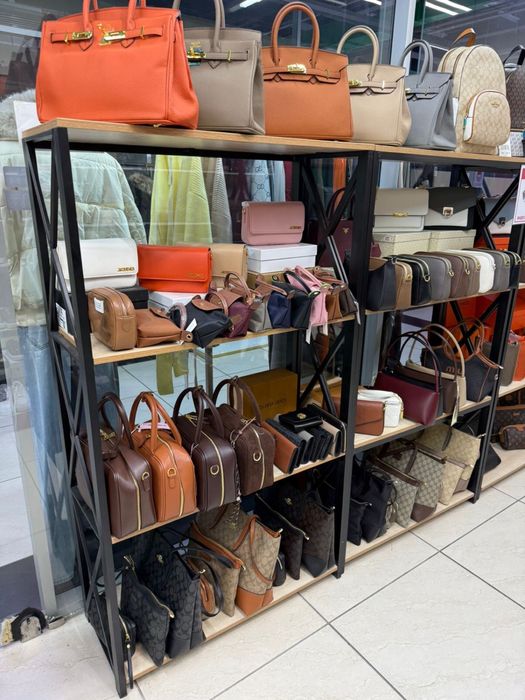 Срочно Продам стелаж