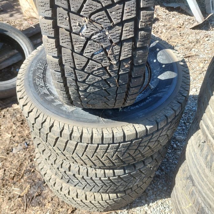 Set 4 roti otel Mitsubishi Pajero 2.5