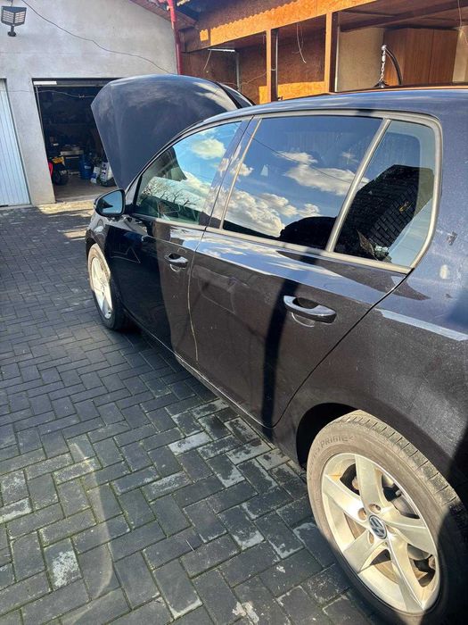 VW Golf 6 Comfortline 1.4 automata, benzina, 125 cp, Euro 5, Germania