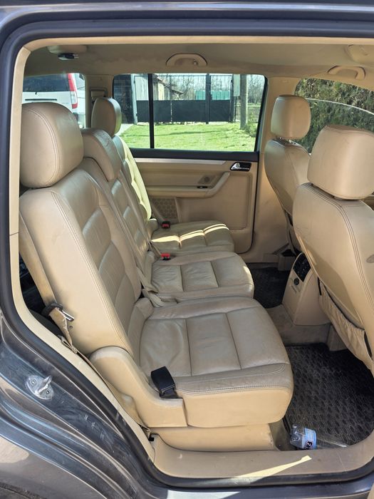 Volkswagen touran VW