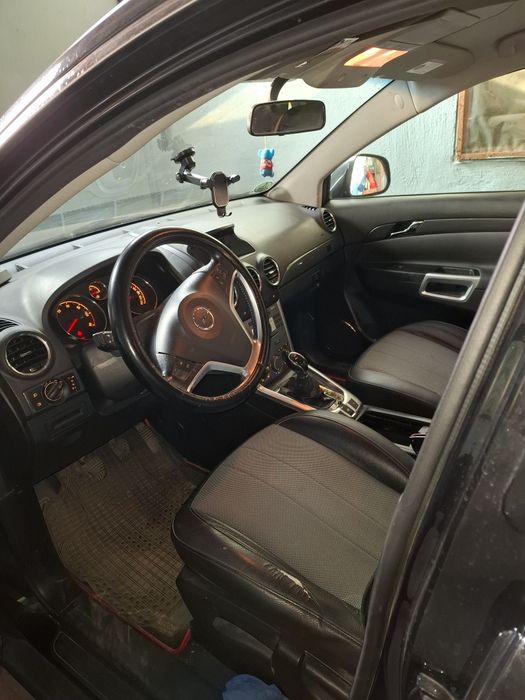 Vînd Opel Antara