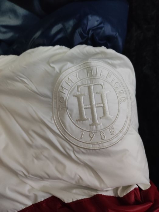 Geaca Tommy Hilfiger