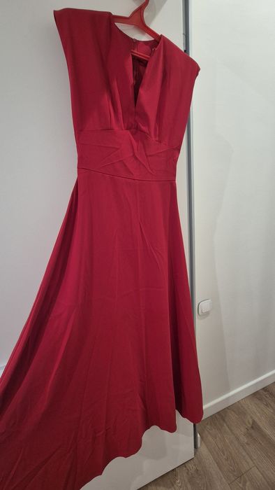 Продам платья s/m