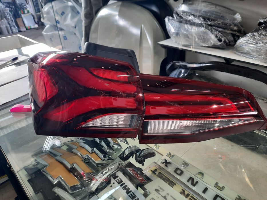 Ekonix 2 yengcha morda 700$ sbor oq va qora rang  Бамфер морда