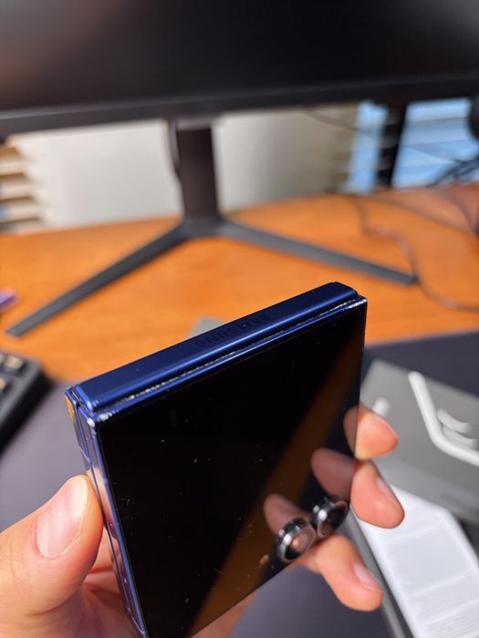Samsung flip 7 512