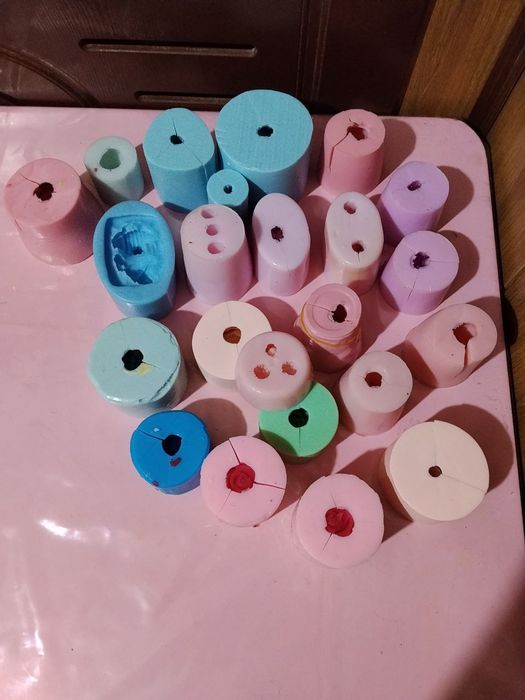 Sovun gul qoliplari sotiladi