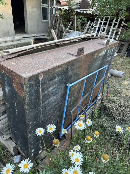 Железная цистерна
