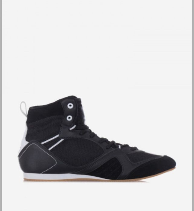 СРОЧНО ПРОДАЮ боксерки!!!Demix Lennox Mid