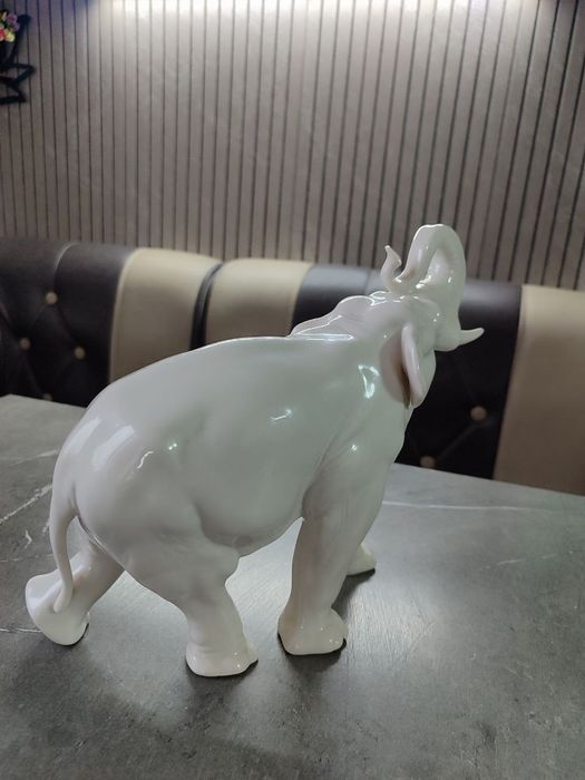 Большой слон лфз фарфор