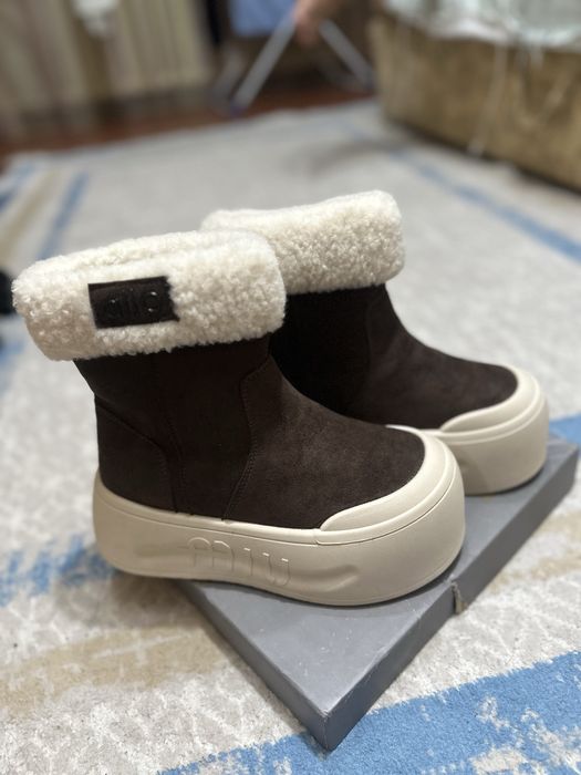 Продам новую обувь