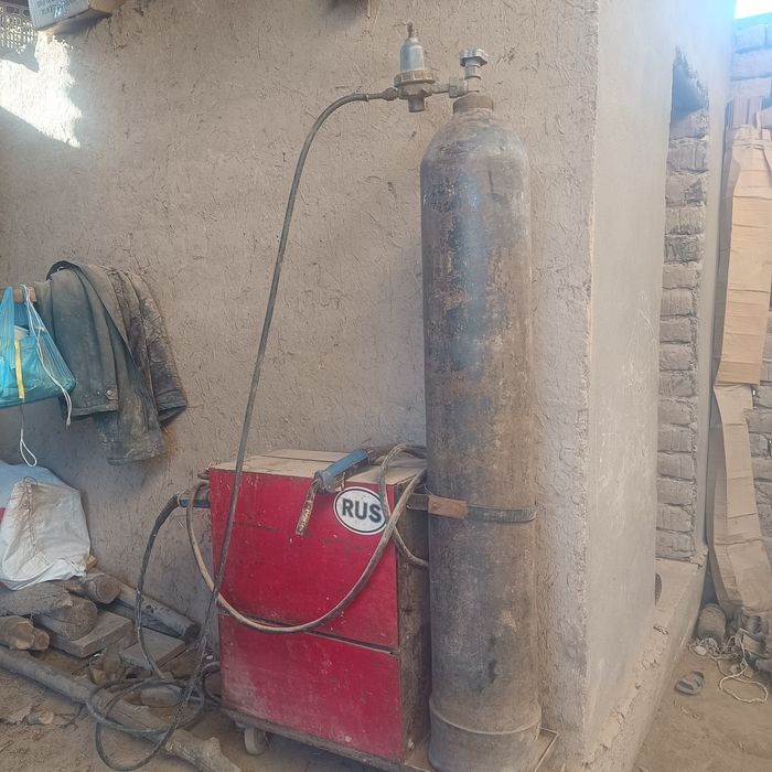 Kantachniy svarka va kampressor