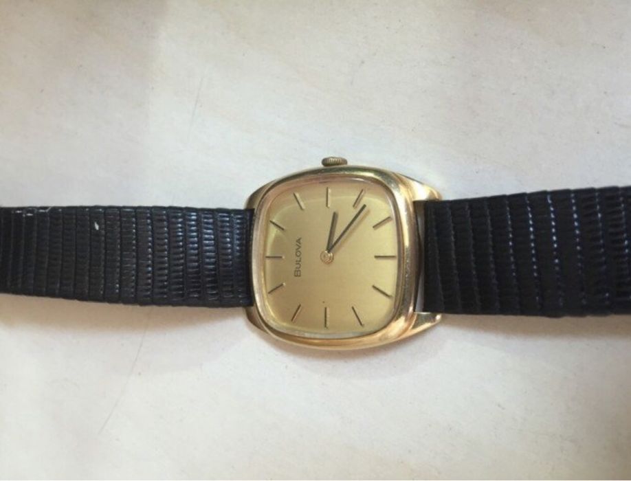 Ceas Bulova unisex barbatesc dama din aur masiv 18K automatic mecanic