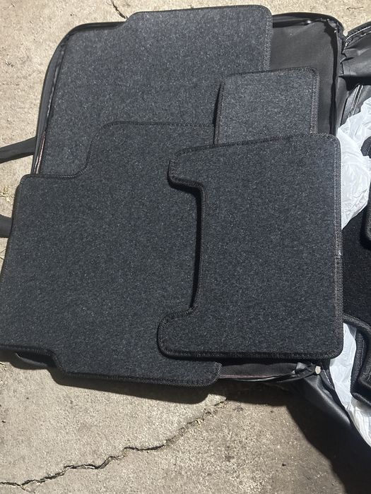 Продам коврики Hyundai accent, tucson