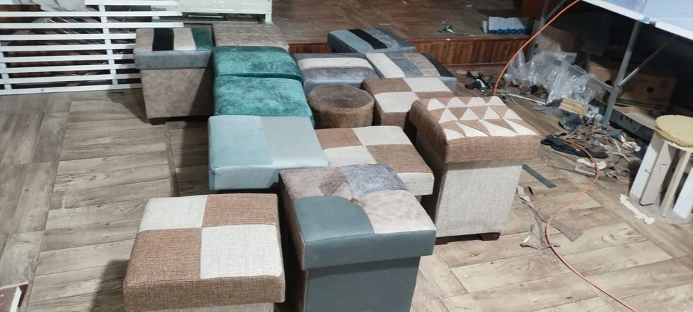 Хар хил турдаги юмшок стуллар пуфиклар сотилади