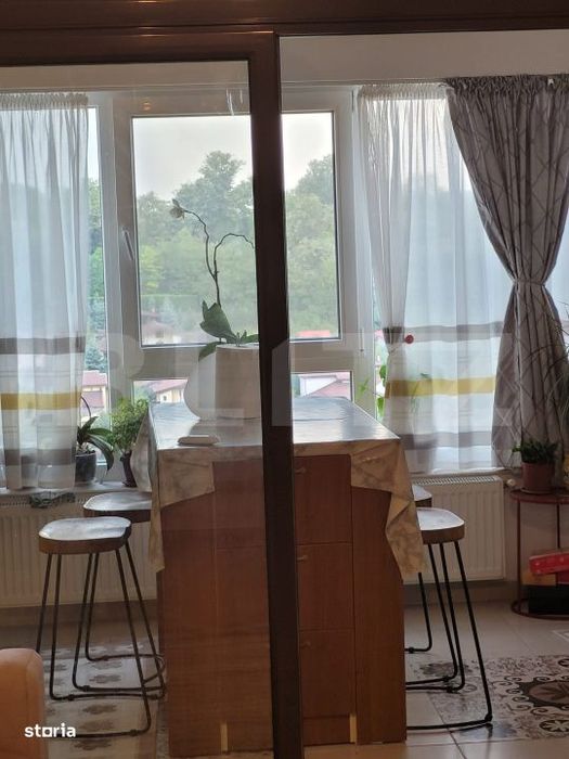 Apartament de vanzare, cu 3 camere, 66 mp, zona Pacurari — fotografia 3