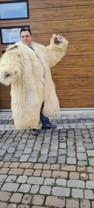 Cojoc, suman, bundă, bitușă, cu mănecă tradiții !