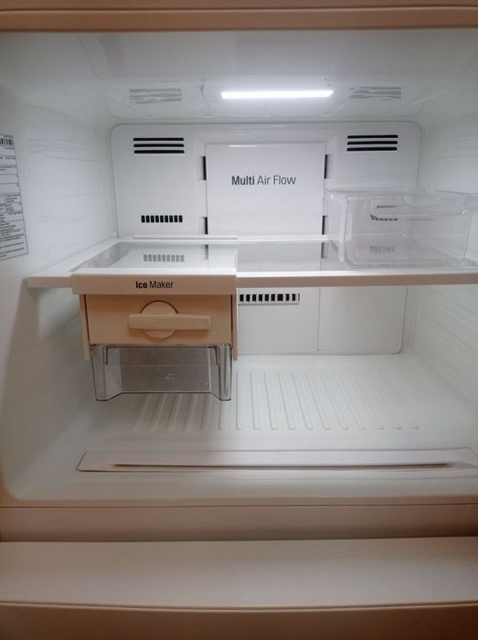 LG haladilnik sotladi